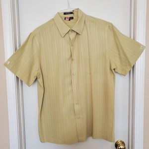 A Light Olive Short Sleeve Casual Shirt